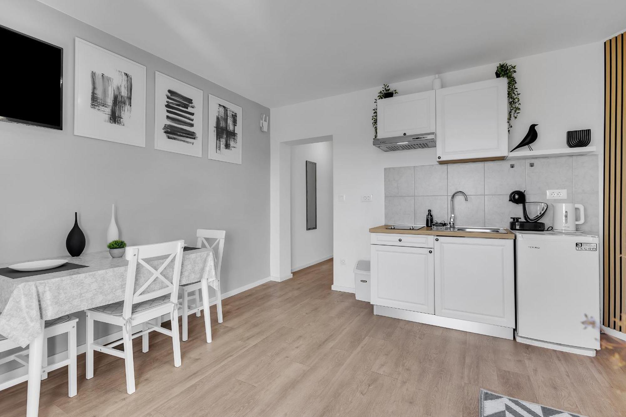 Mediterranean Living 2 Макарська Екстер'єр фото